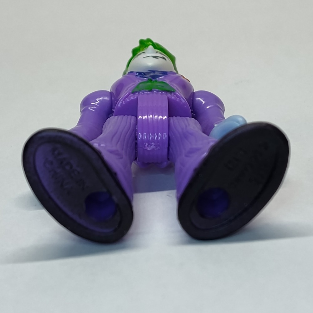 DC Comics Batman and the joker figures - Picture 9 of 12